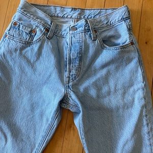 Levi’s 501 Jeans Light Blue Size 25